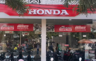 MOTO HIT HONDA LORICA