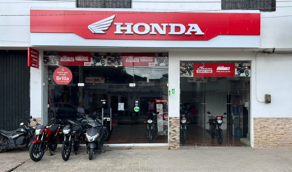 MOTO HIT HONDA CAUCASIA