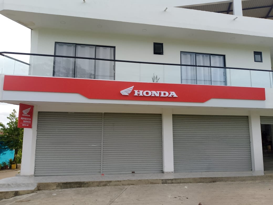 Honda Moto Hit San Onofre